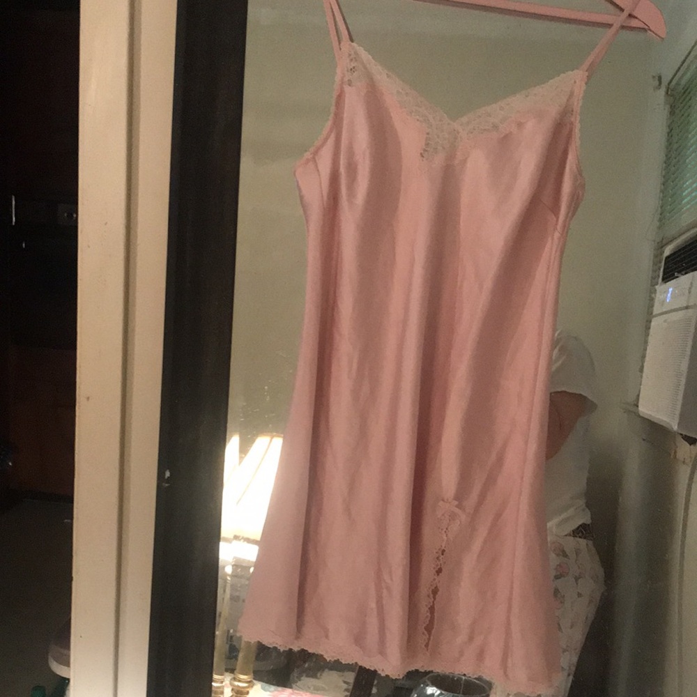 Victoria’s Secret night gown pink size medium
